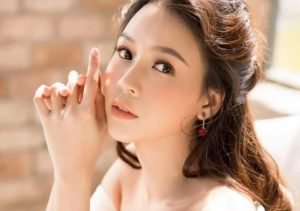 MMLive Ngam ve dep rang ngoi va can tran suc song cua Hotgirl Sam 1 568x400 1