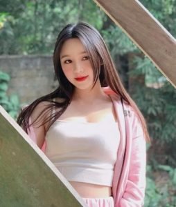 MMlive chia se bo anh bikini quynh kool 2 339x400 1
