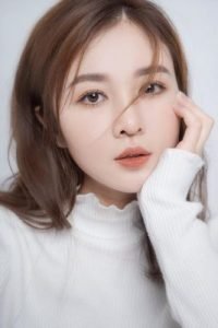 MMlive hot girl com nguoi ribi sachi 1 267x400 1