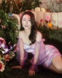 MMlive hot girl man tien 2 320x400 1