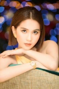 MMlive nu hoang noi y ngoc trinh 18 267x400 1